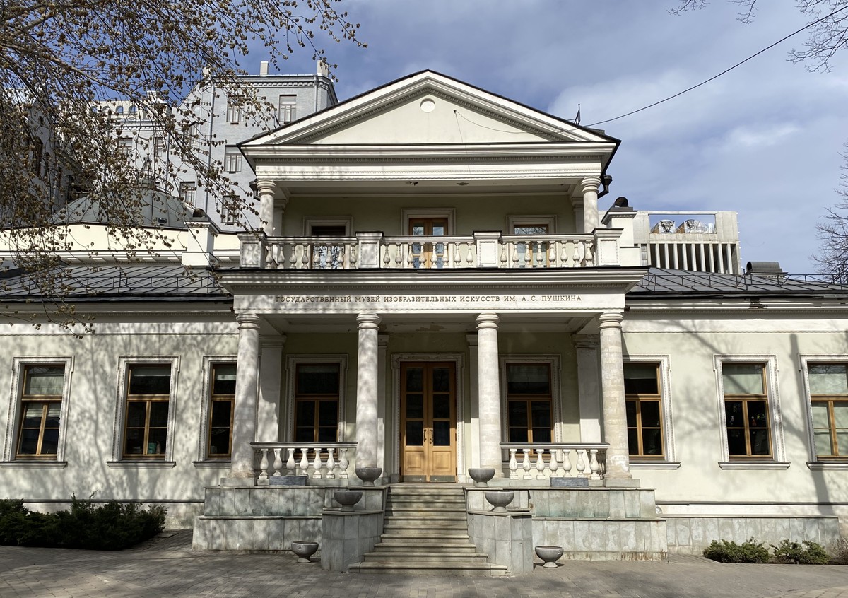 Волхонка — улица искусств в сердце столицы (9/11)