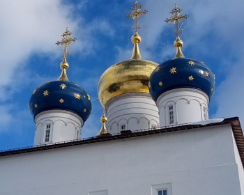 Старый город, центр и набережная, Путевой дворец