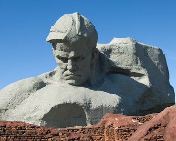 Брестская крепость, переезд в Гродно и экскурсия: Старый и Новый замки, костёл иезуитов, Коложская церковь