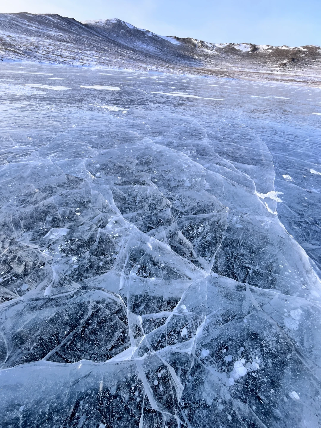 Это мега-супер красота нашей Страны! Байкал - живое могучее великое существо! Потрясающая энергетика и мощь! Даже