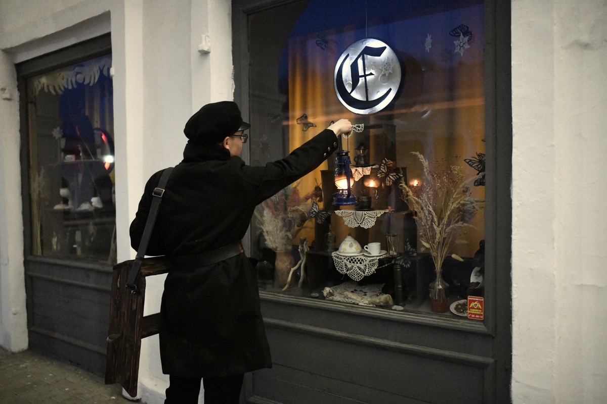 Фото В гости к фонарщику: вечерняя прогулка по Костроме