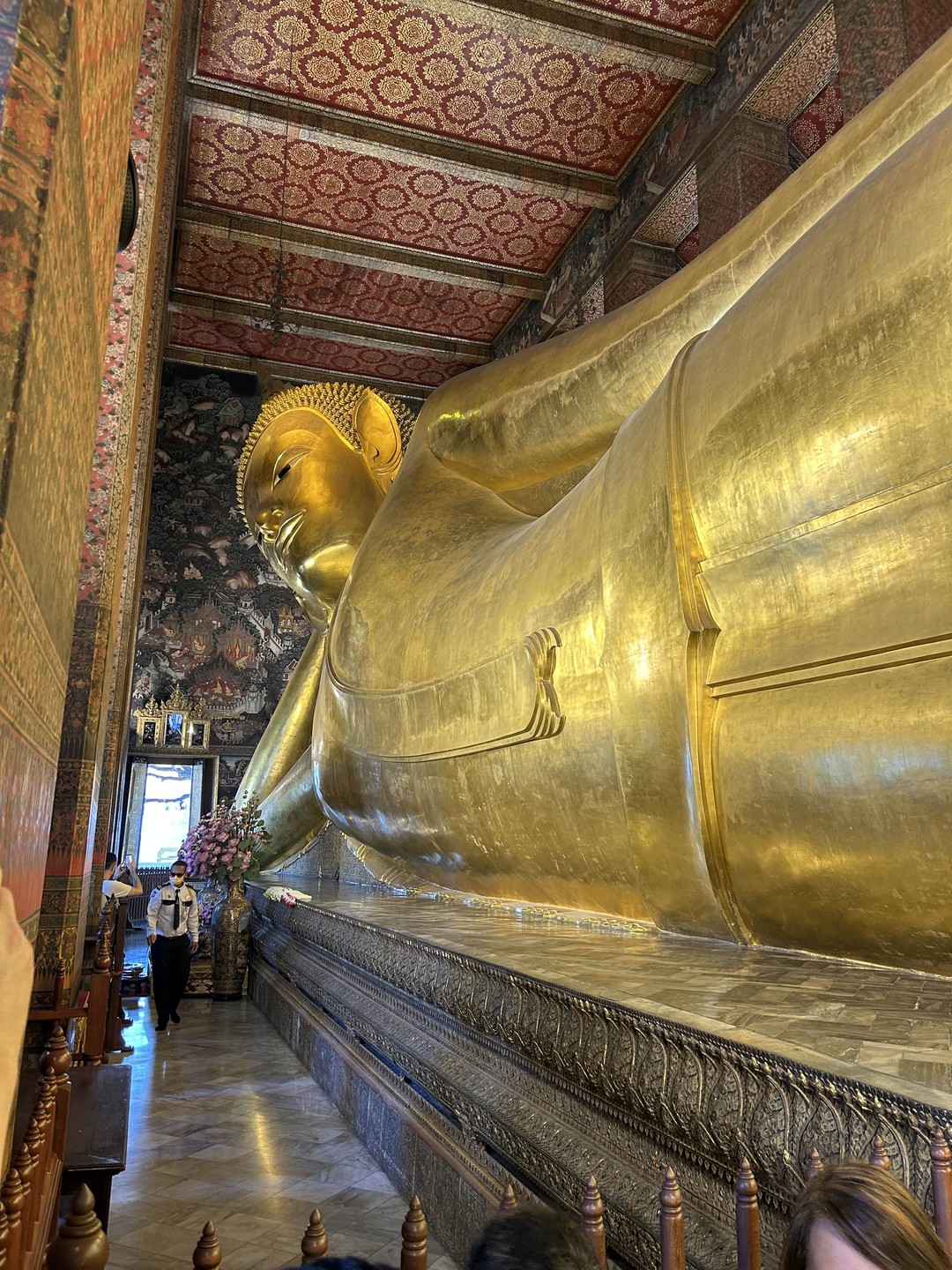 Отличная экскурсия, чтобы познакомиться с главными достопримечательностями Бангкока. Посетили все, что указано в программе экскурсии. Раттанапхон