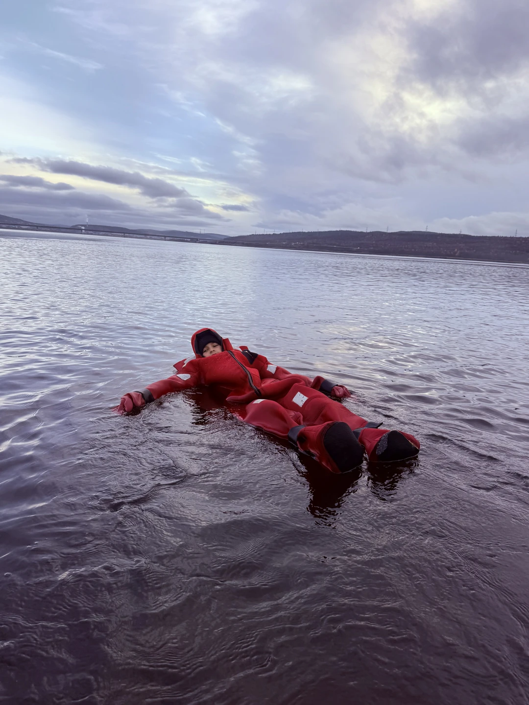 Айс-флоатинг в Мурманске (Анна)