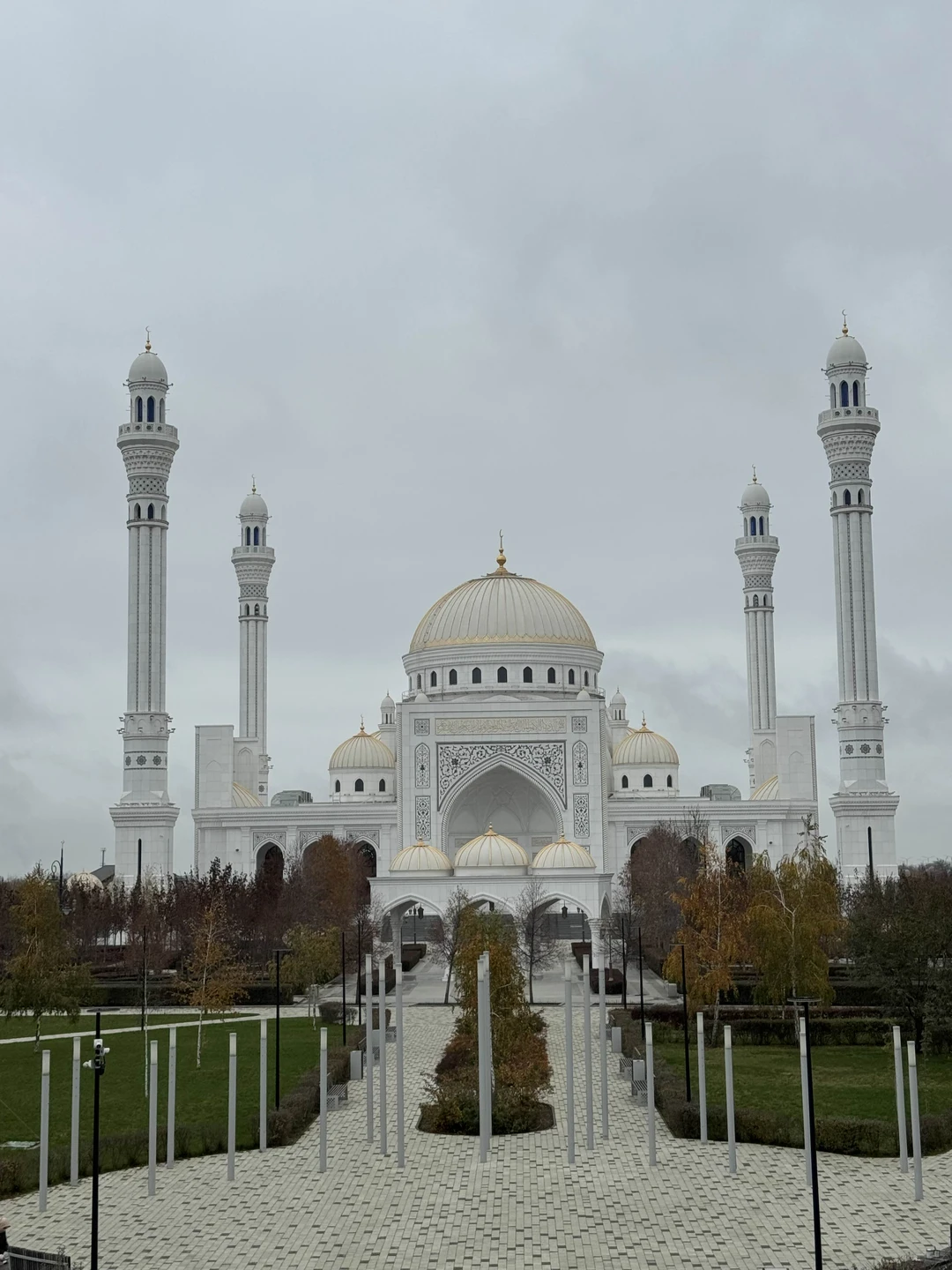 Экскурсия безусловно понравилась. Однозначно буду рекомендовать своим знакомым. Сопровождал гид Ахмет. Забрал нас из гостиницы и