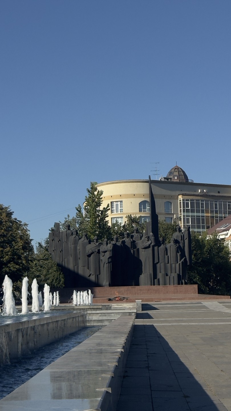 2 в 1: Воронеж и дворец Ольденбургских в Рамони (Елена)