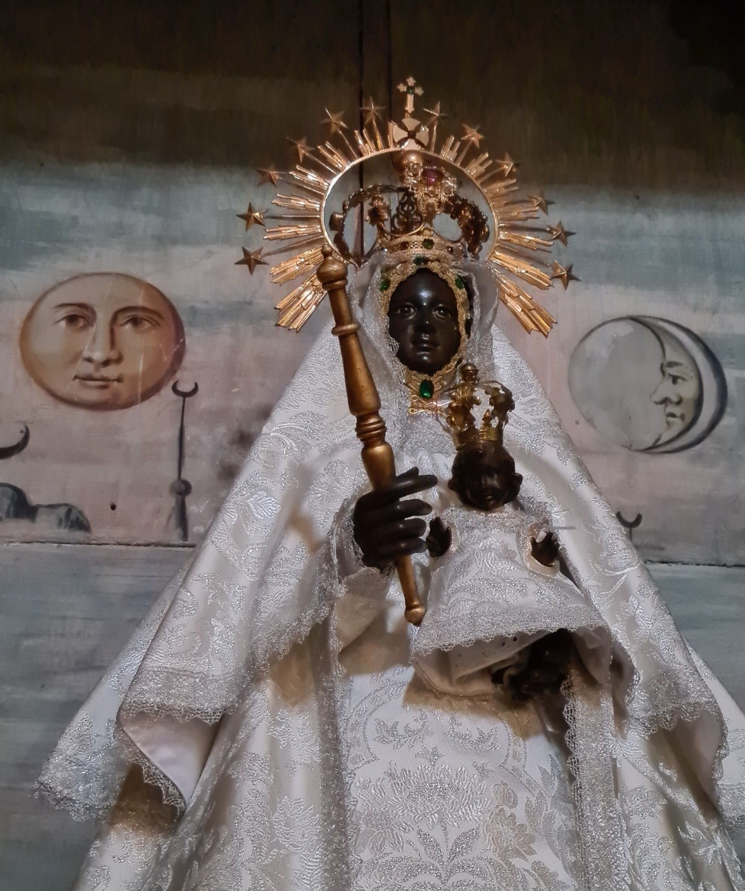 Прекрасная экскурсия по бывшей столице Испанской империи. Даже несмотря на небольшой дождик, наша прогулка прошла замечательно!