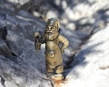 Водопады Ахвенкоски, горный парк «Рускеала», поездка на ретропоезде