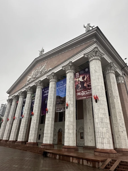 Были в Кыргызстане более 2х лет назад, но отзывы не написали сразу, как-то забылось. Перелёты, окончание