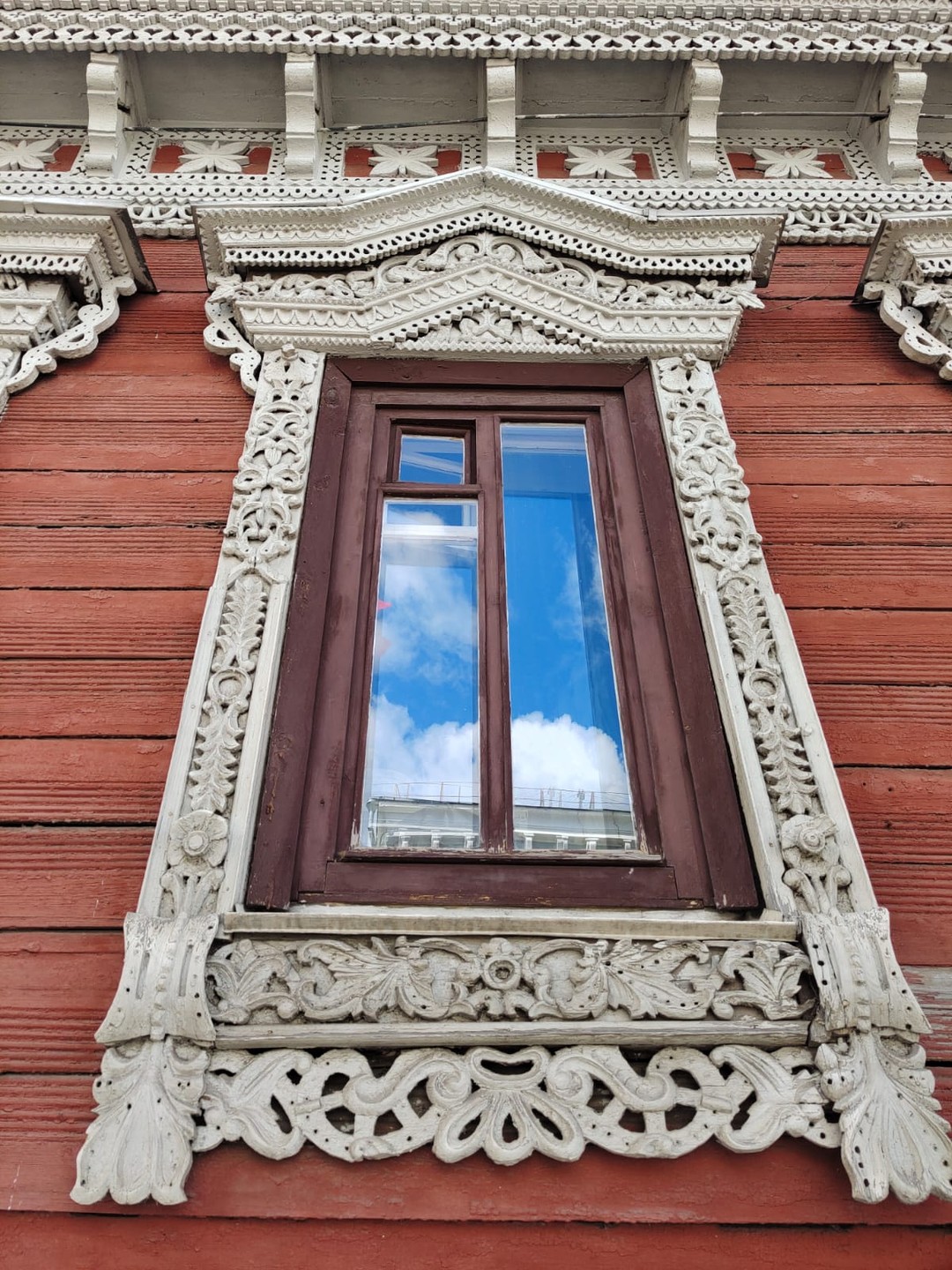 Нам очень понравился такой формат! Маршрут по не самым очевидным достопримечательностям. Если бы не квест, на