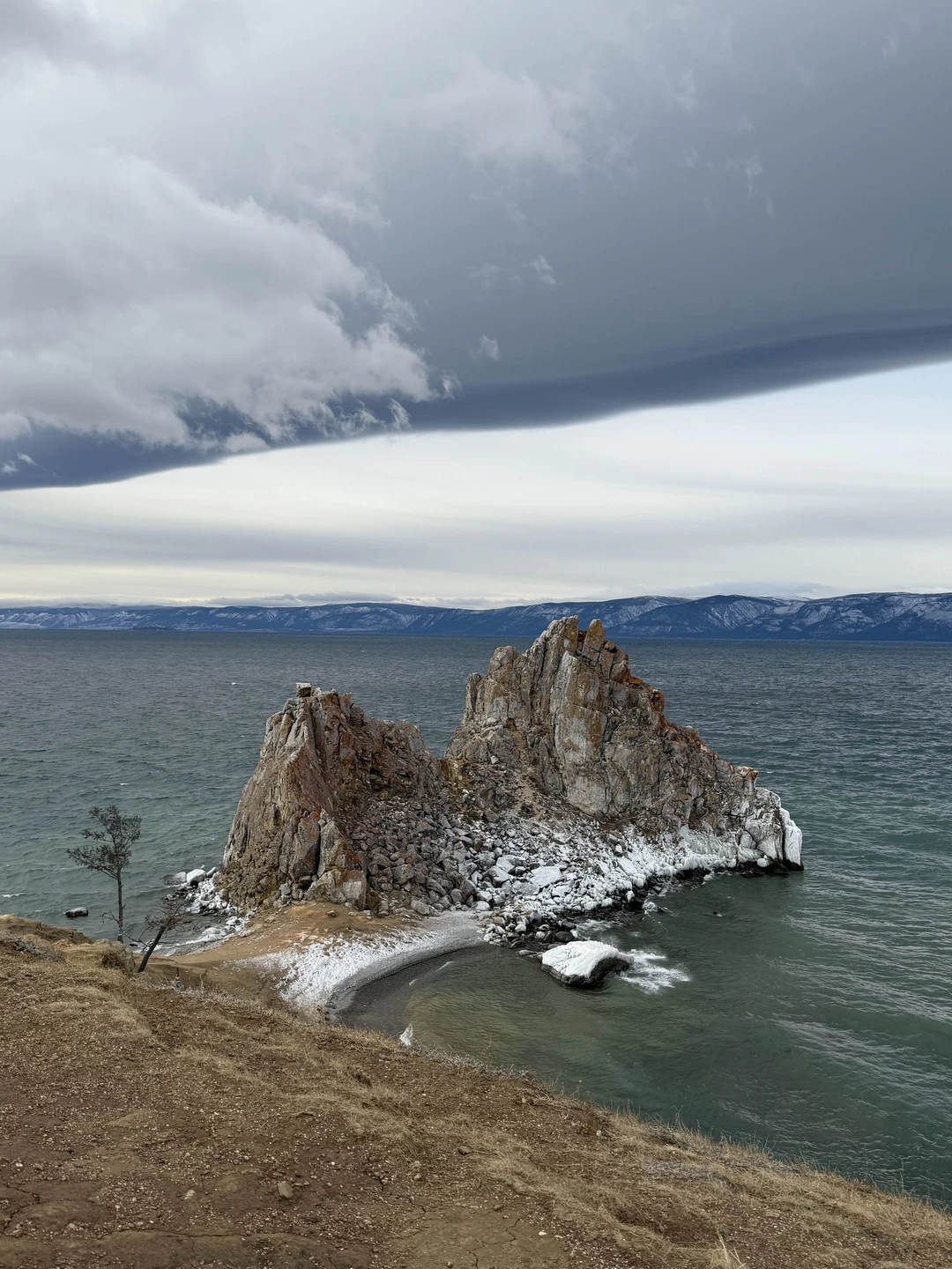 Отличная поезда. Огромное спасибо Сергею. Все очень продуманно. Доехали до самой северной точки острова. Незабываемые виды