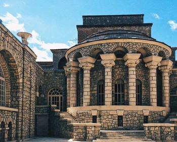Зелёные жемчужины КМВ: Ессентуки и Железноводск