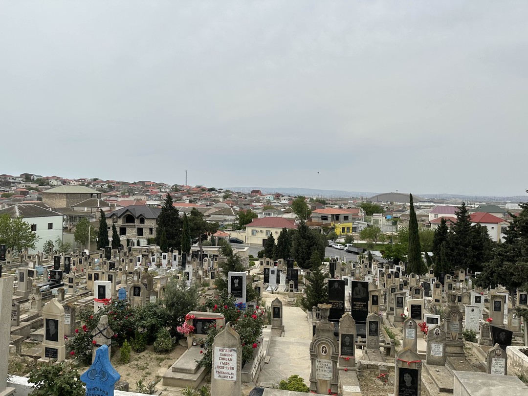 Хочу поблагодарить за прекрасную экскурсию Офила. Все было четко, организованно и интересно. Офил интересно рассказал нам