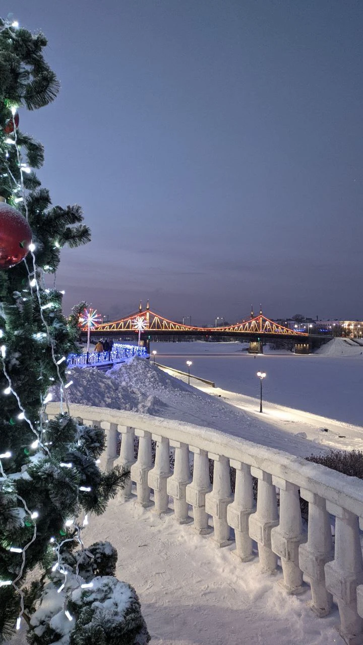 Алексей, спасибо большое, было безумно интересно и познавательно. Мы провели время с огромной пользой