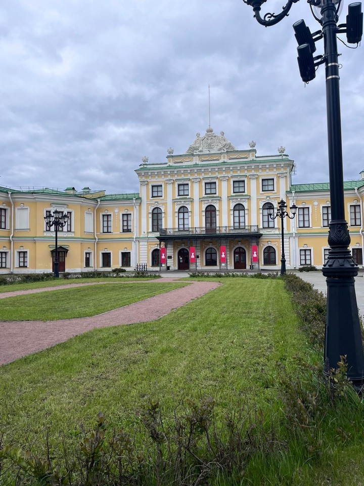 Тверь сквозь столетия (Анна)