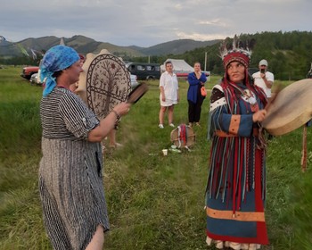 Экскурсия в Сундуки, кулинарные и творческие мастер-классы, шаманский обряд