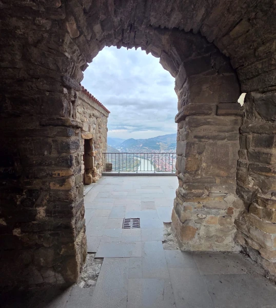 очень интересная насыщенная программа. Тата the Best