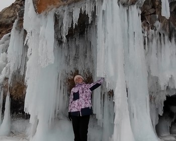 Мыс Хобой, хоккей у скалы Шаманки