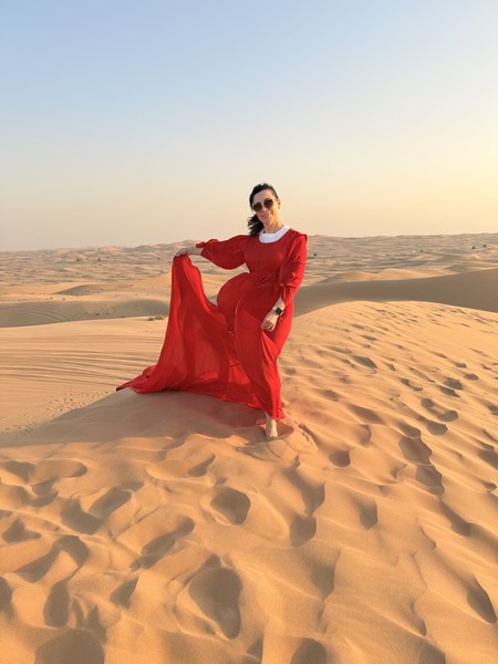 все понравилось, действительно безопасно, водитепрофессионал. все по времени. рекомендую. отдельное спасибо за фотосессию в красном платье