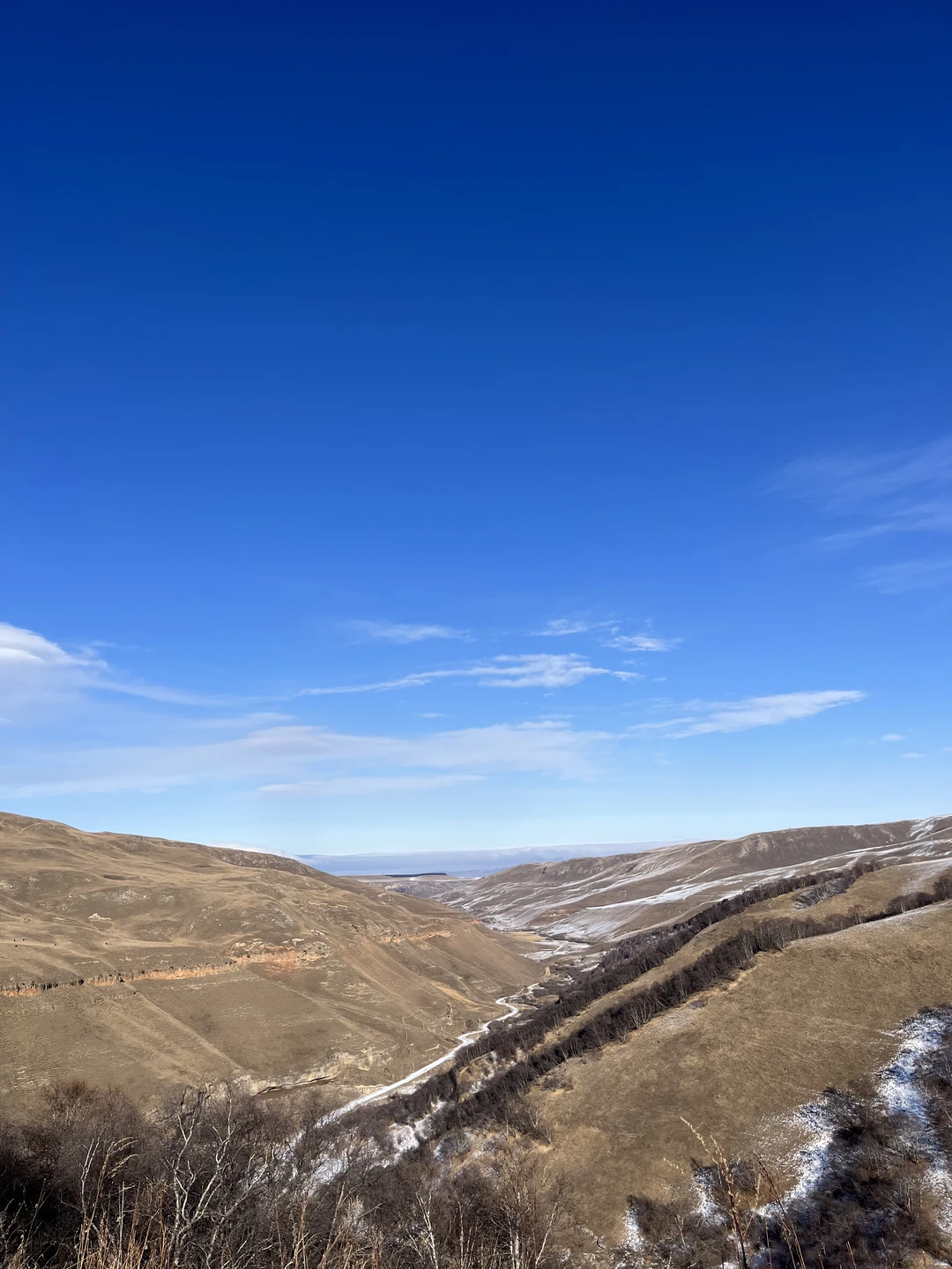 Великолепная ненапряжная поездка, абсолютное ощущение безопасности и комфорта, несмотря на большие высоты и экстремальные повороты. Дмитрий