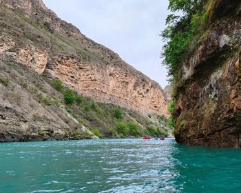 Бархан Сарыкум и Сулакский каньон и Чиркейское водохранилище