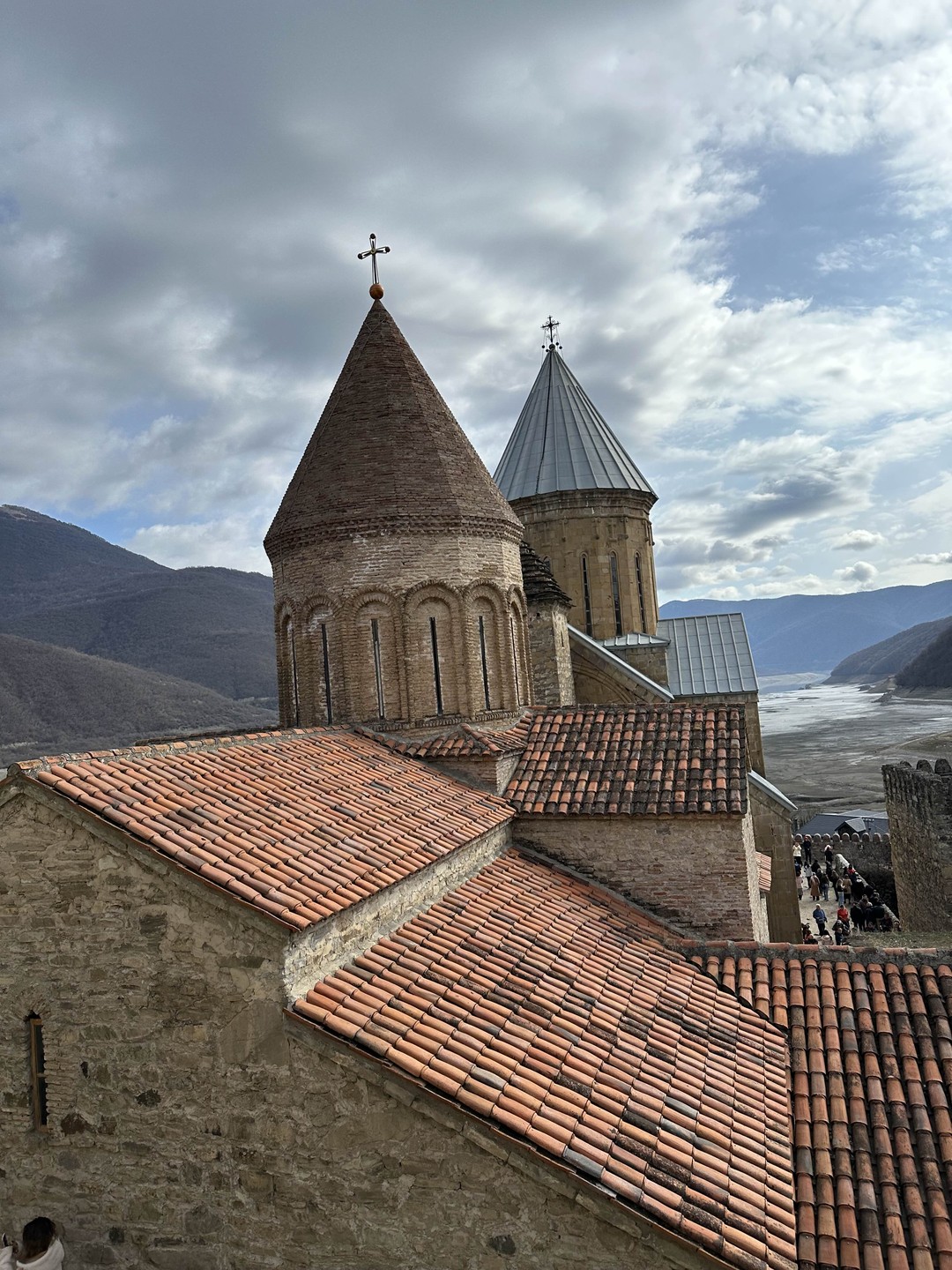 В объятия с Казбеком (Мария)