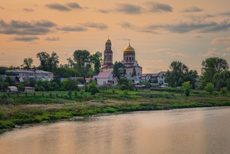 Из Екатеринбурга - к красотам Каменской земли