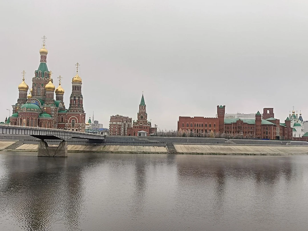 Очень интересный город. Я бы сказала город-праздник. Конечно, это туристический маршрут, но!!! Вложено много сил в