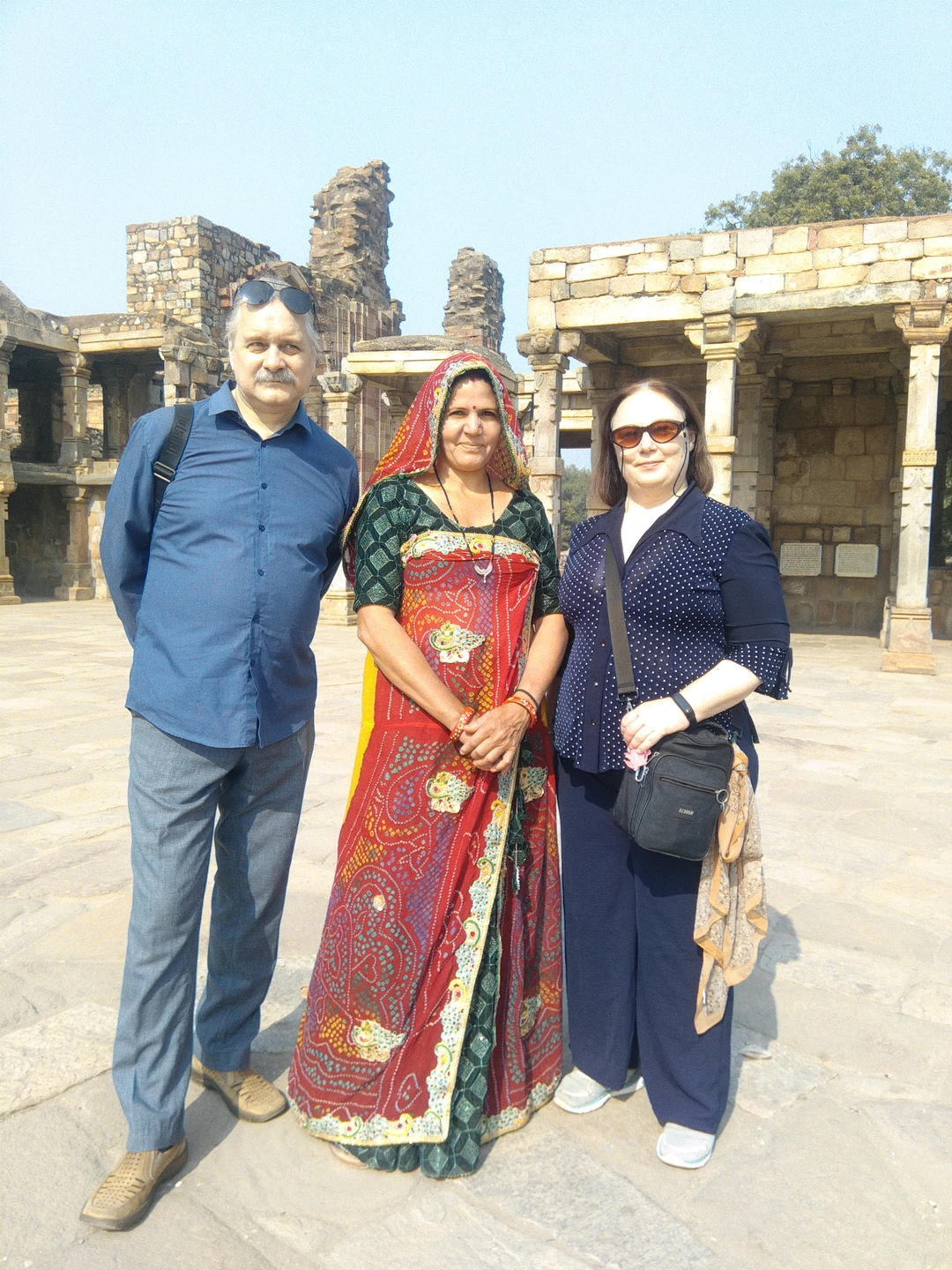В ноябре 2025 г. мы с мужем путешествовали по "золотому треугольнику" Индии (Дели – Агра –