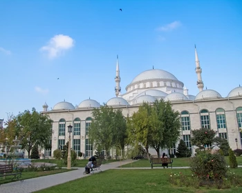 Встреча, знакомство с Махачкалой и приветственный ужин