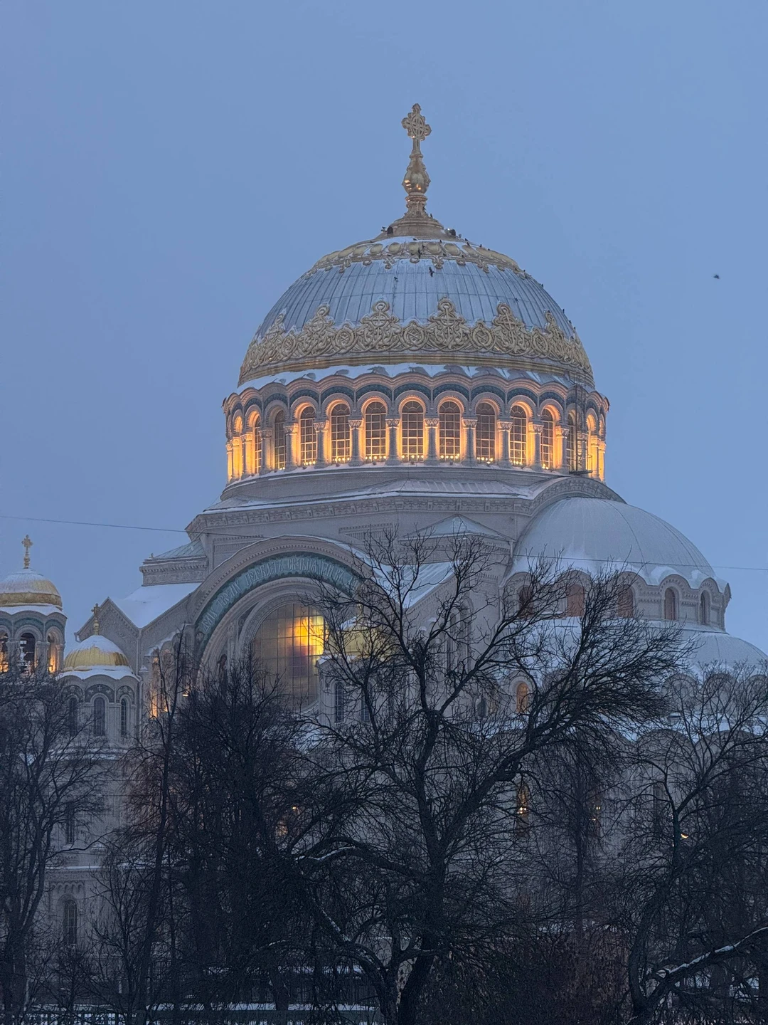 Фантастическую экскурсию провёл для нас Иван! Честно говоря, мы почти ничего не знали о Василии Косякове