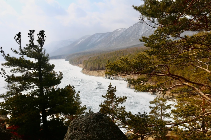 К южному берегу Байкала через Приморский хребет: тур-перезагрузка в мини-группе