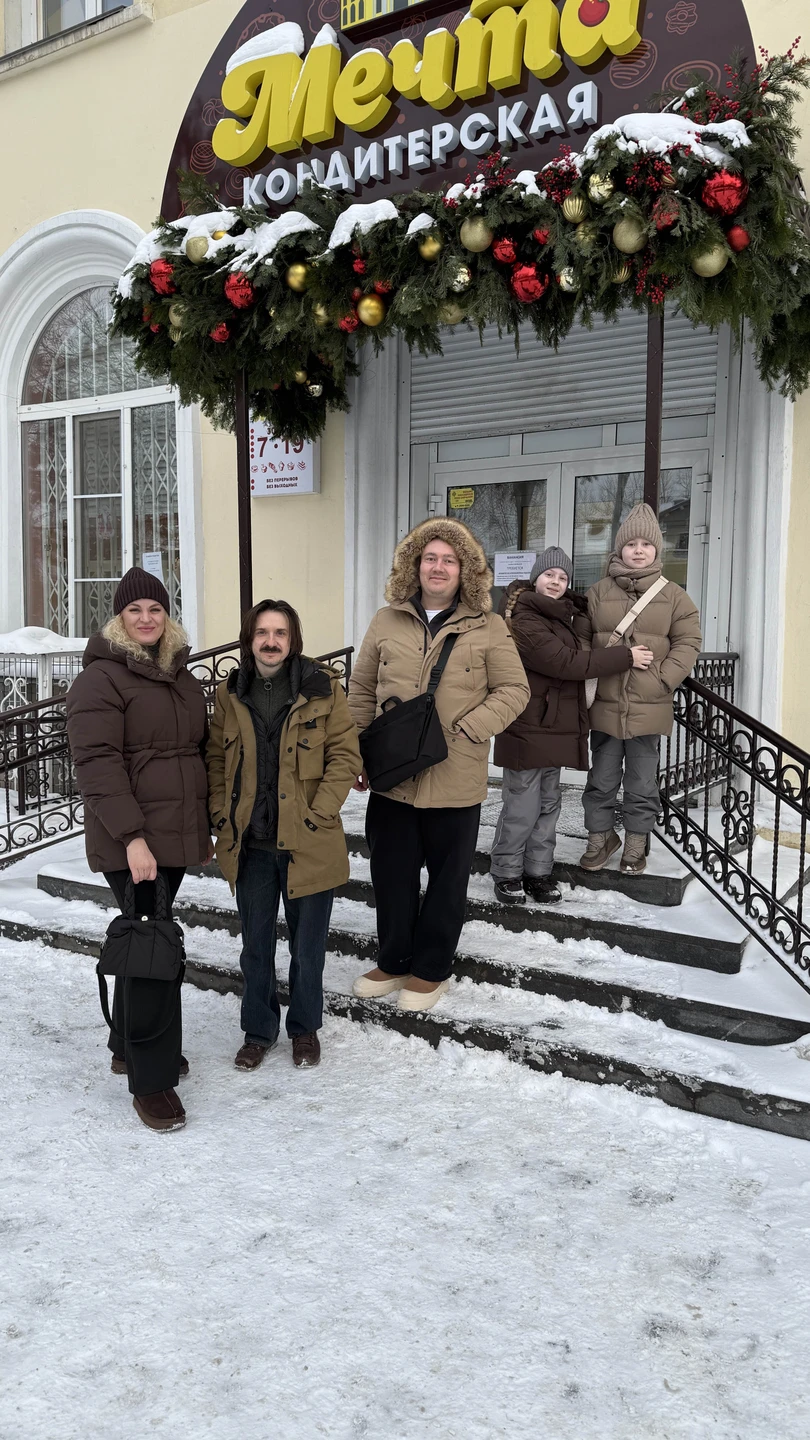 Получили огромное удовольствие от экскурсии с Ильёй. Подача материала — на высоте, Челябинск открылся для меня с новой стороны. Всё супер!