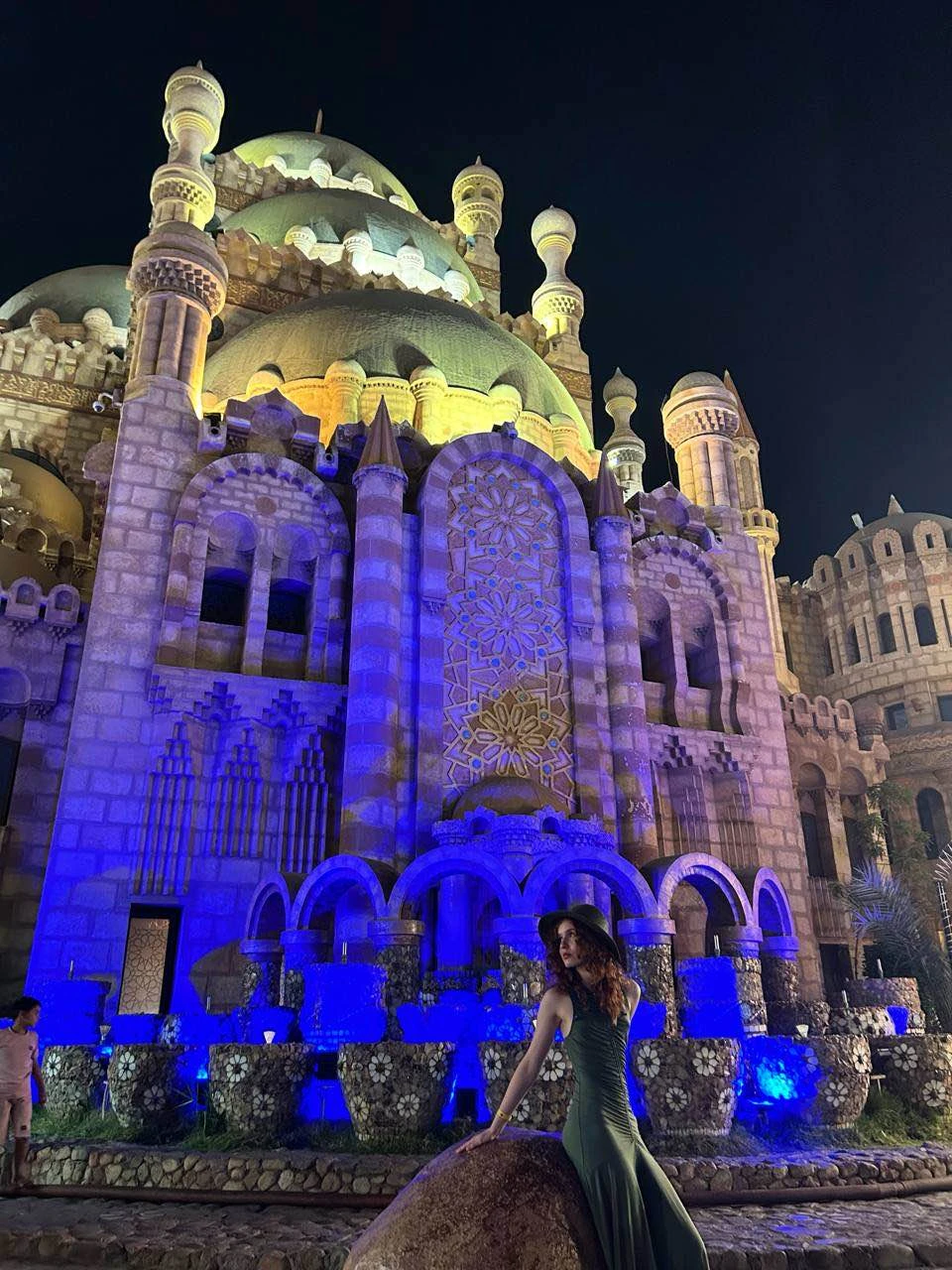 Хорошо провели время, единственное что хотелось бы побольше времени у кафе Фарша-очень там красиво (в само