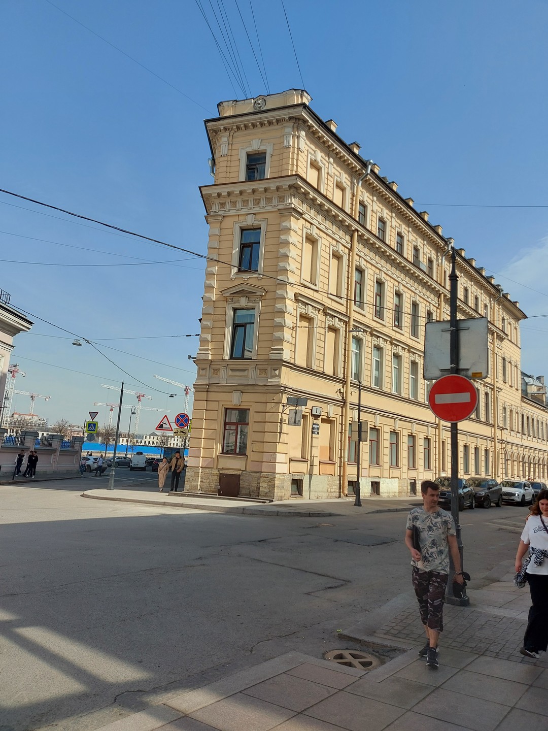 Променад по Васильевскому острову в мини-группе (Анна)