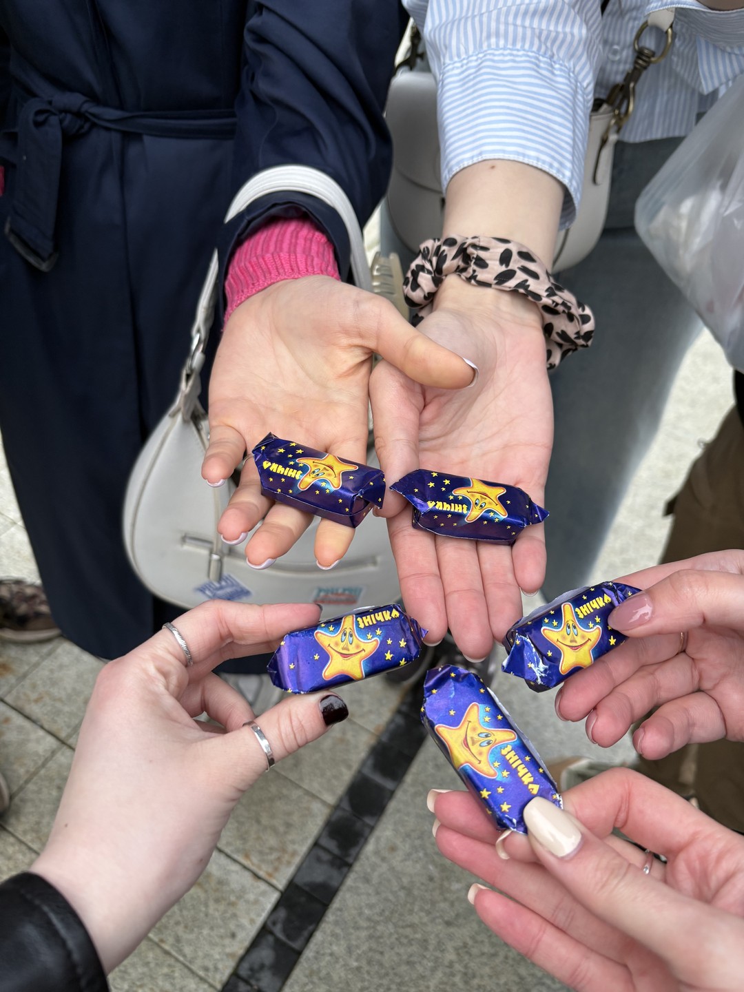 С Минском нас знакомила чудесная Нина. Мы не только очень приятно прошлись по Верхнему городу, но