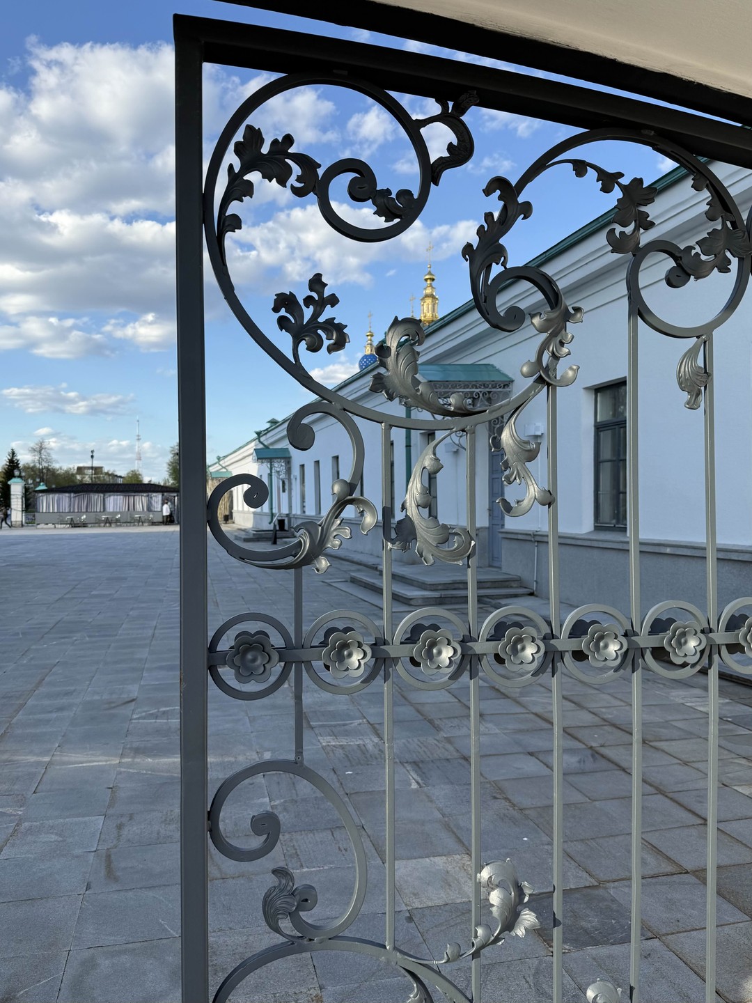 Мы приехали из Омска в Тобольск на выходные. Город интересный, красивый, старинный, но только экскурсовод с