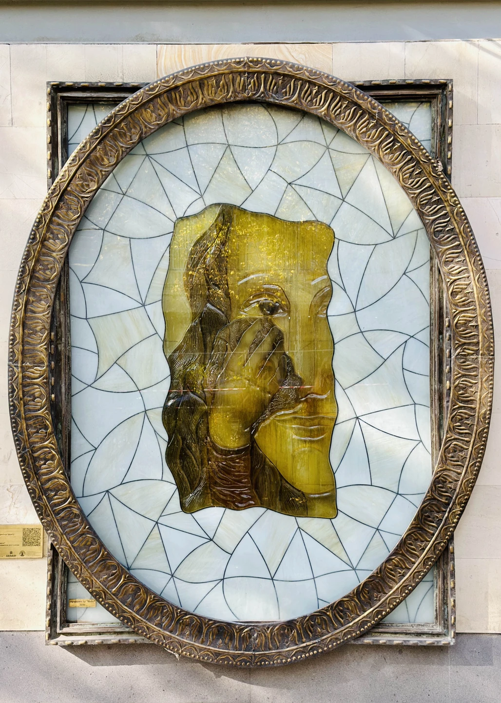 Очень нескучная экскурсия вокруг Северного проспекта и не только, Арам - старательный гид, уникально подобраны места. Рекомендую от души 🌸