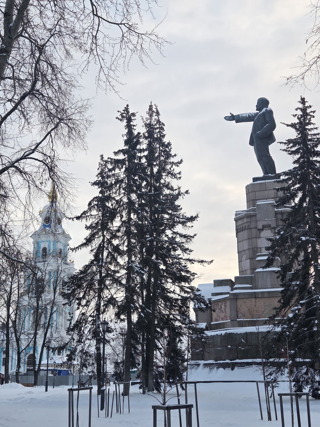 Хотели поблагодарить Ирину за прекрасную экскурсию! Попросили добавить в маршрут Ипатьевский монастырь. Всё было очень интересно