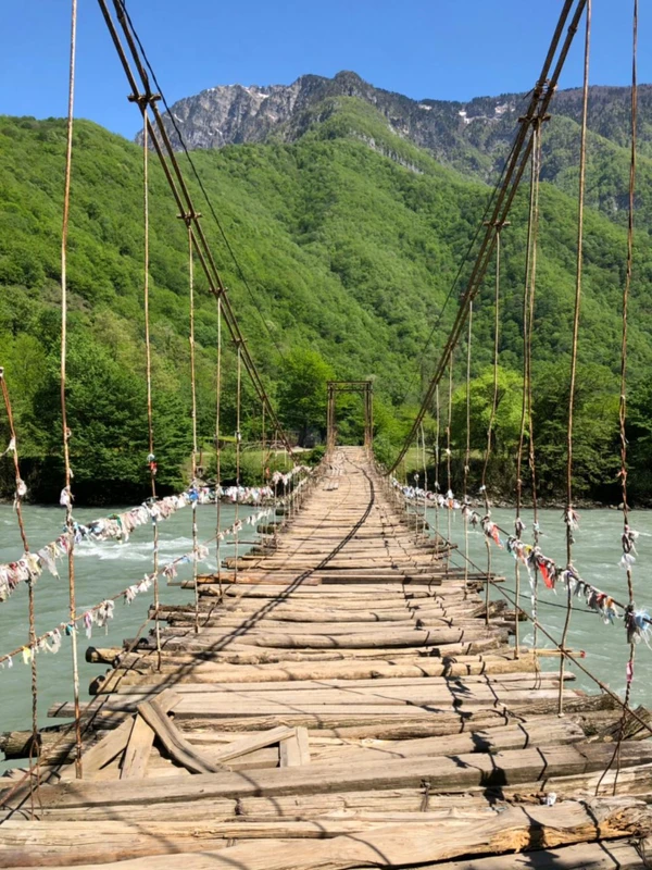 Удивительная Абхазия с трансфером из Сочи