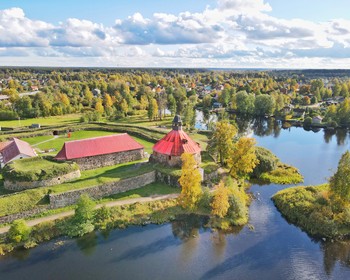 Крепость Карела-Кексгольм, дегустация иван-чая, водопады Ахвенкоски и парк «Рускеала»