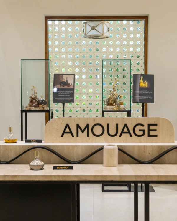 Фабрика Amouage: искусство аромата и роскошь Омана