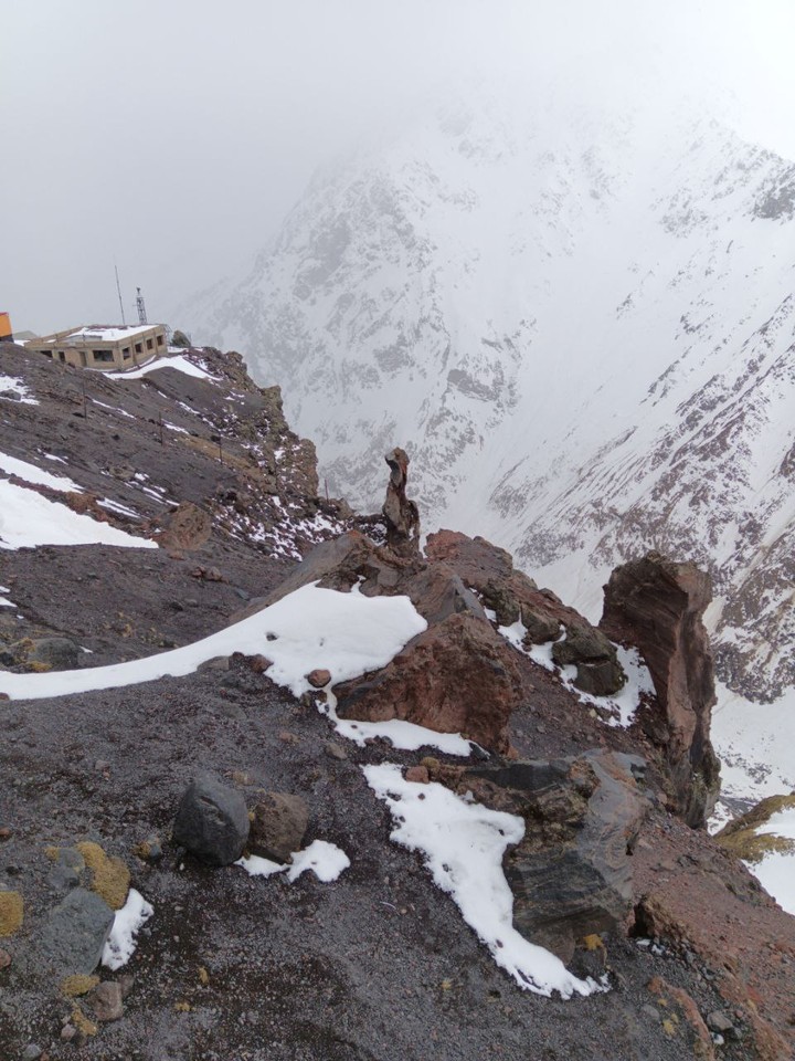 Договаривался за два дня до поездки. Мне повезло, договорился.