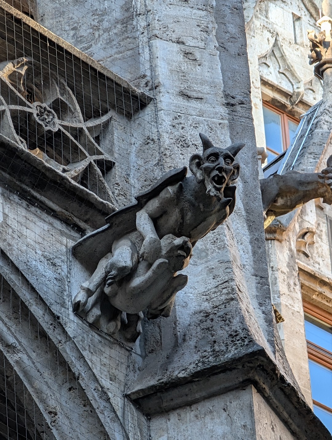 Харизматичный гид, знающий и умеющий рассказать много интересного о Мюнхене, местных нравах, истории и достопримечательностях. Воспользовались