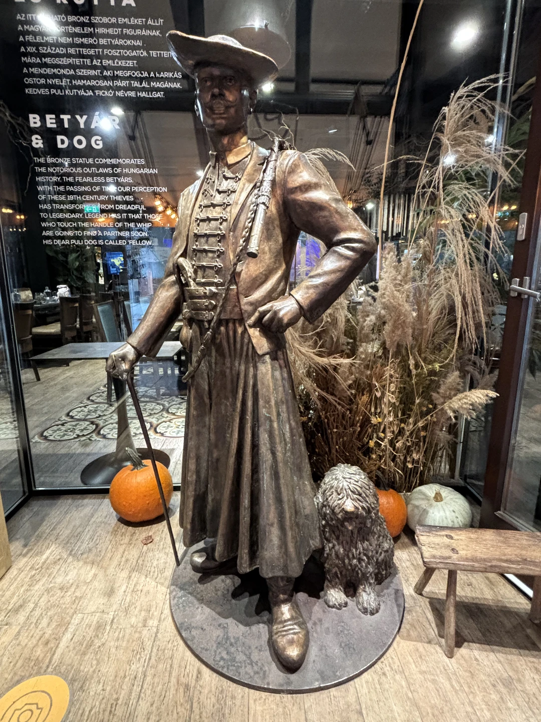 Кроме меня в группу никто не записался и мне одной досталась замечательная, динамичная, насыщенная и яркая экскурсия Инны!