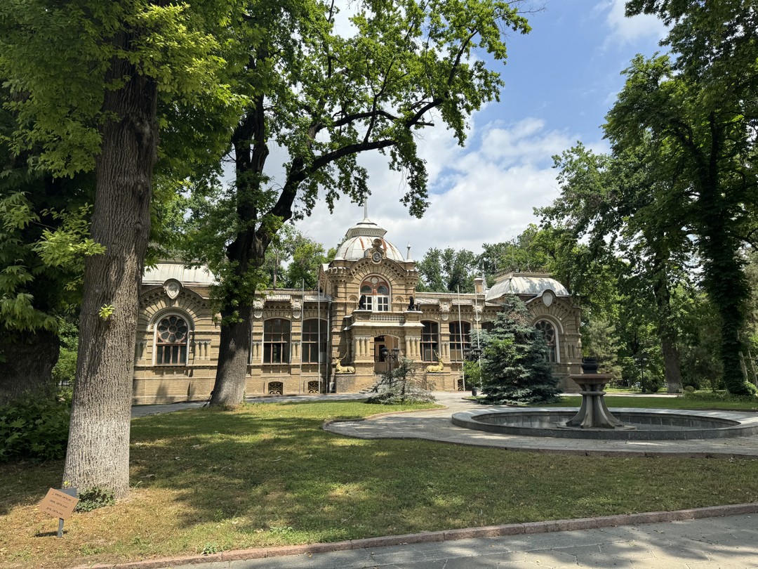 Ташкент - столица дружбы и тепла (Марина)
