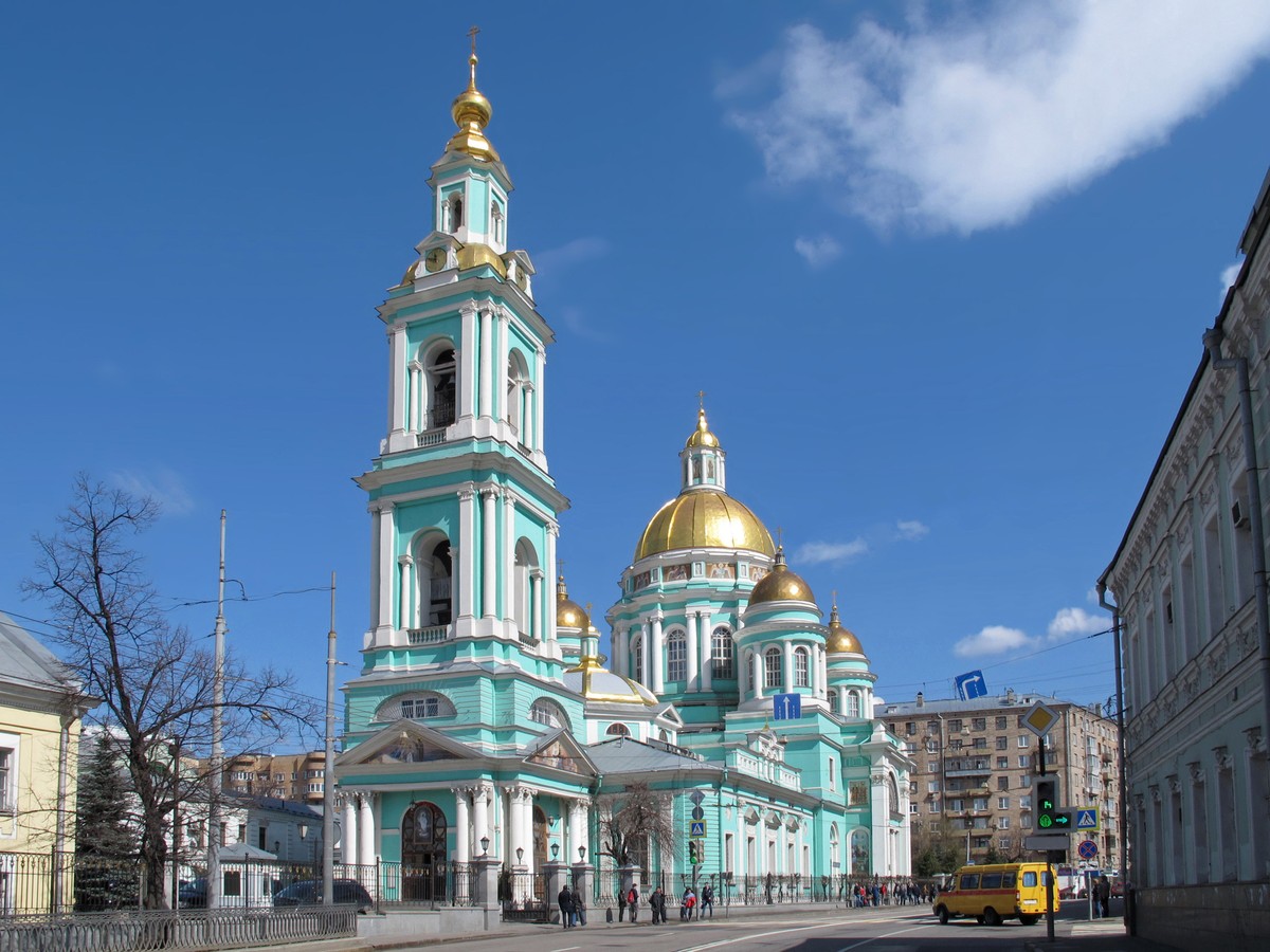 Фото к экскурсии Старомосковское Лефортово и галерея современного искусства на Елоховском