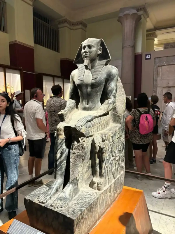 Из Хургады - в Каир и в Египетский национальный музей (билеты и обед включены)