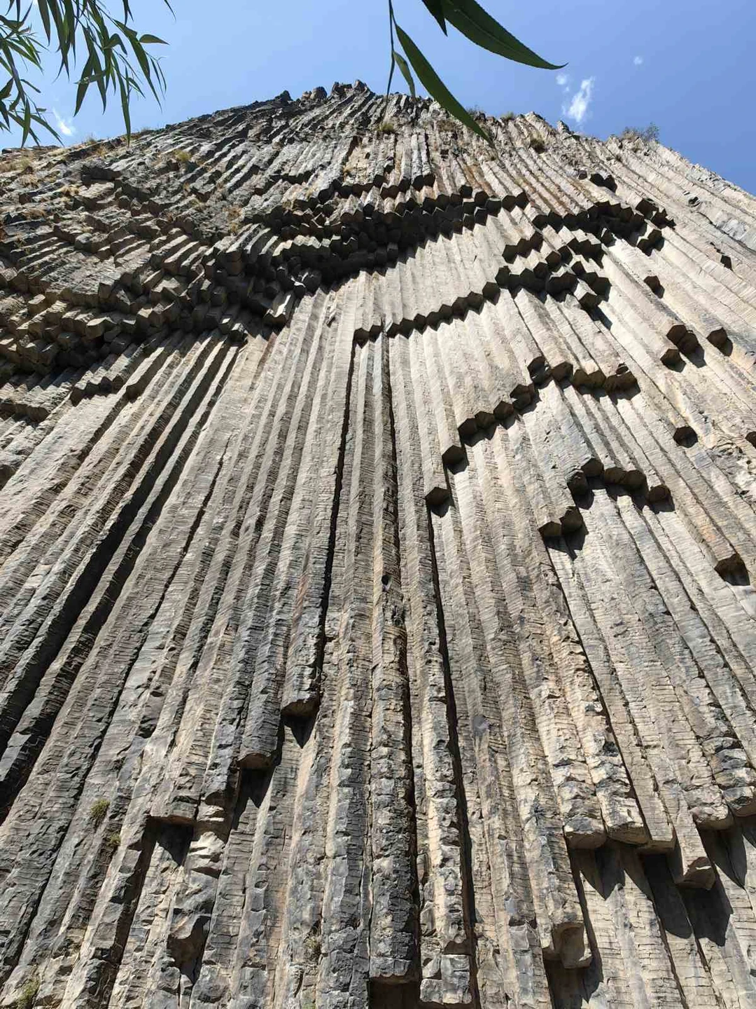 Хотим поблагодарить за прекрасный тур Левона. Было очень и очень интересно. Левон прекрасный рассказчик. Знает столько