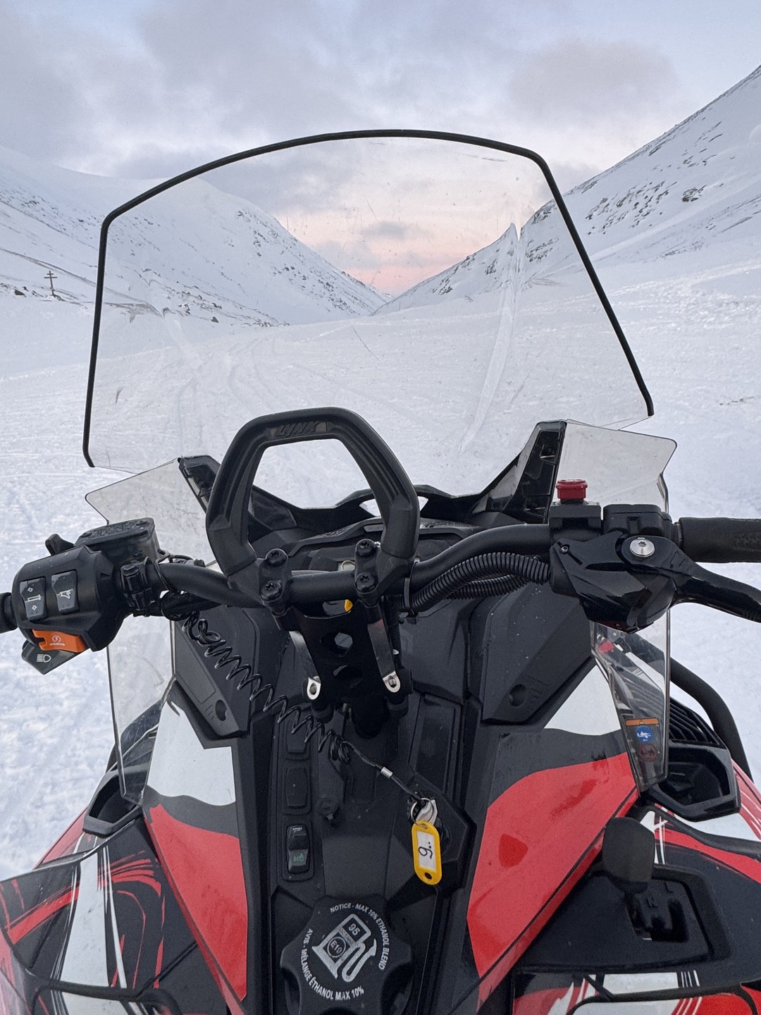 Оксана, спасибо большое! Особенно за сюрприз на день рождения жены и за помощь в розыгрыше! Просто все было супер!