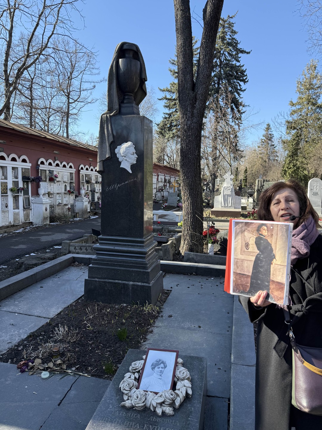 Новодевичий некрополь: постояльцы и их истории (ольга)